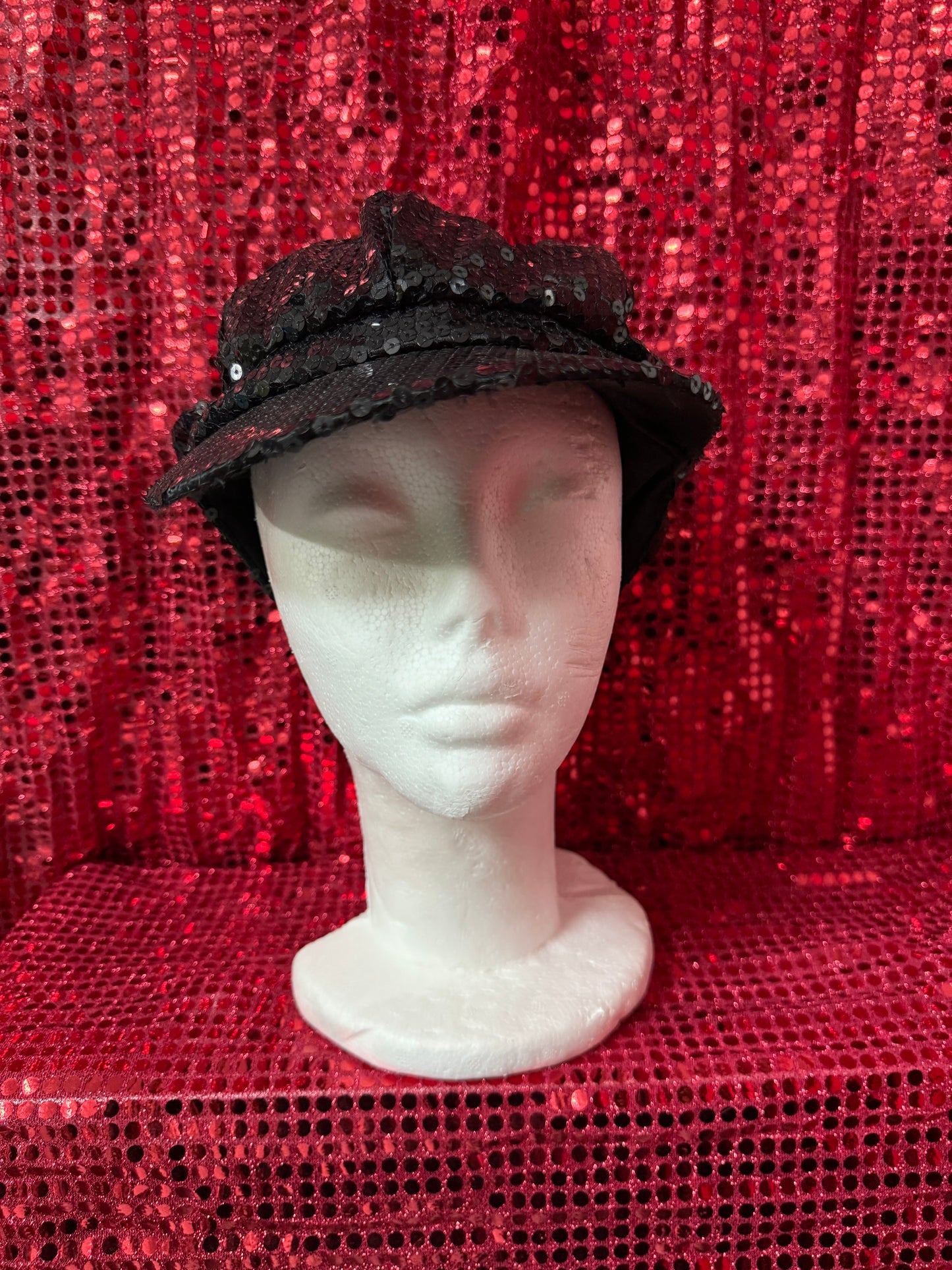 MyCarnaval®-01-CHAPEAUX-gorra-lentejuelas-negra