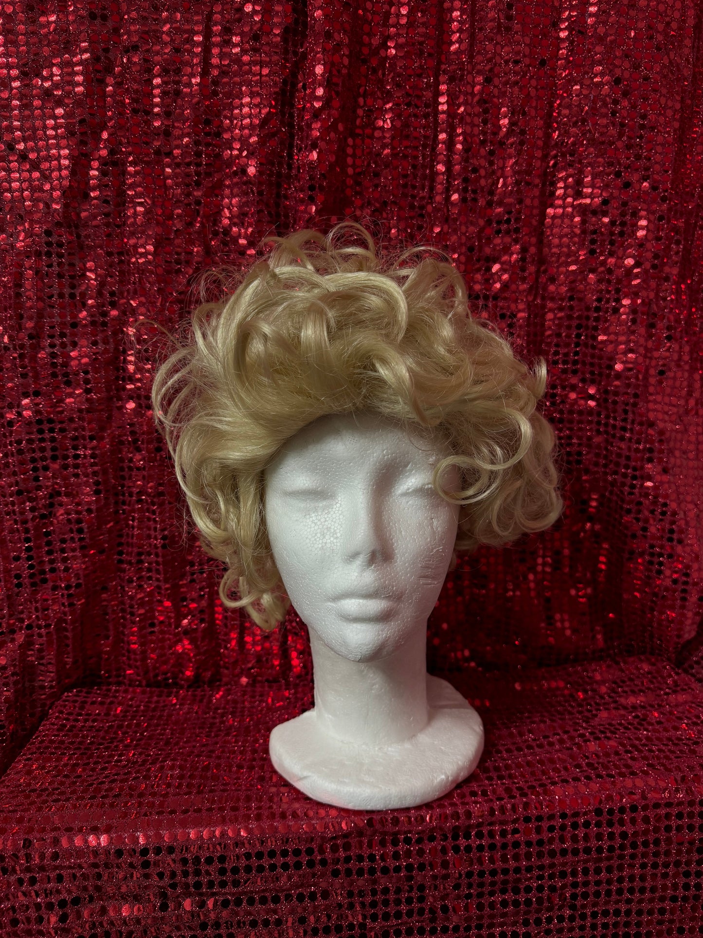 MyCarnaval®-02-PERRUQUES-blond M